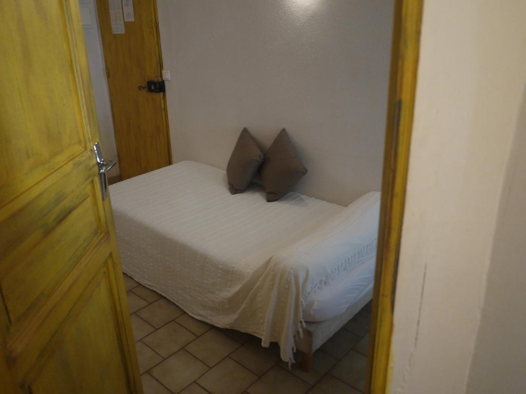 Auberge Des Seguins Buoux Rom bilde